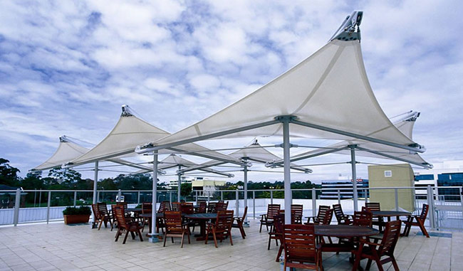 「充气膜布局」膜布局修建的颐养方式